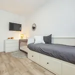 Les Roques Dağ evi *